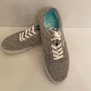 Vans Gray Fabric Skateboarding Shoes 500714 Woman size 7